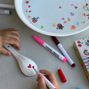 AquaDoodle™ - Mess-Free Magic Pens