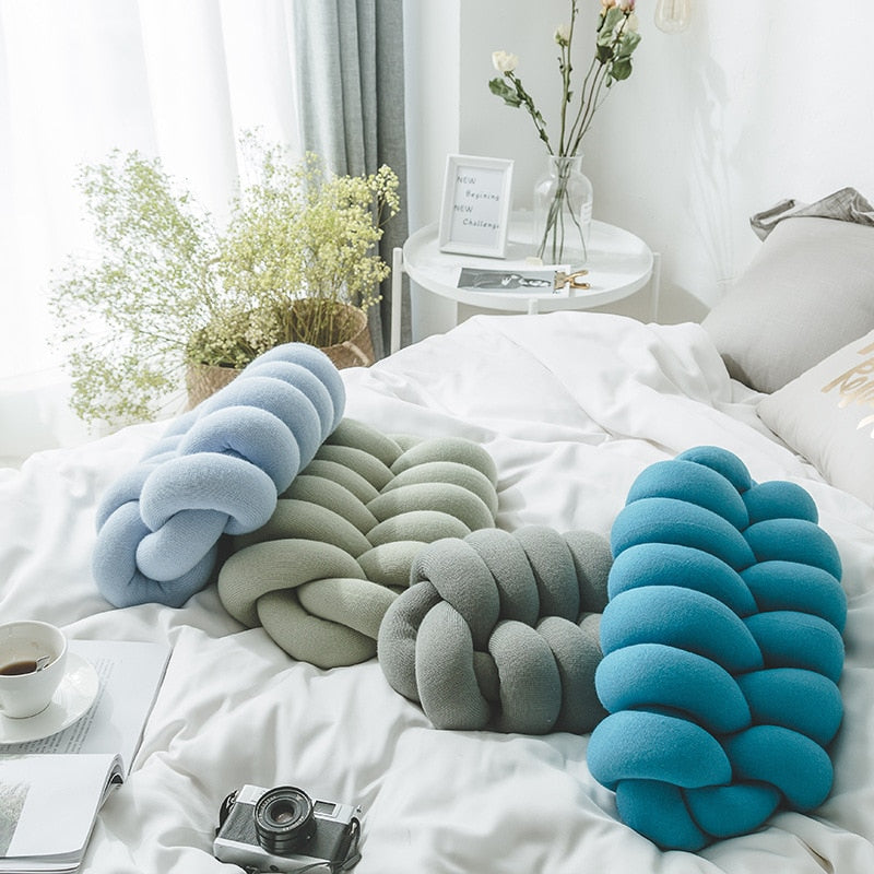 ScandiKnot™ Organic Cotton Pillow